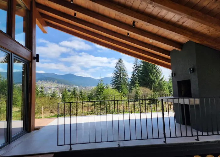 Mokhy Chalet & Nature